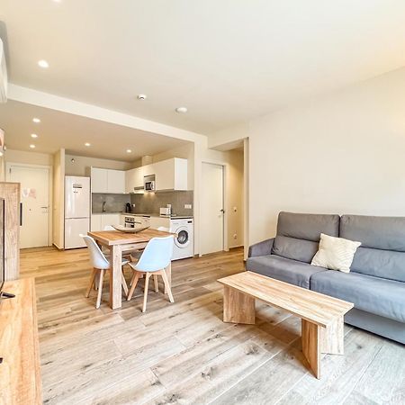Can Cintet 1 Apartamento En La Plaza De Besalu Luaran gambar