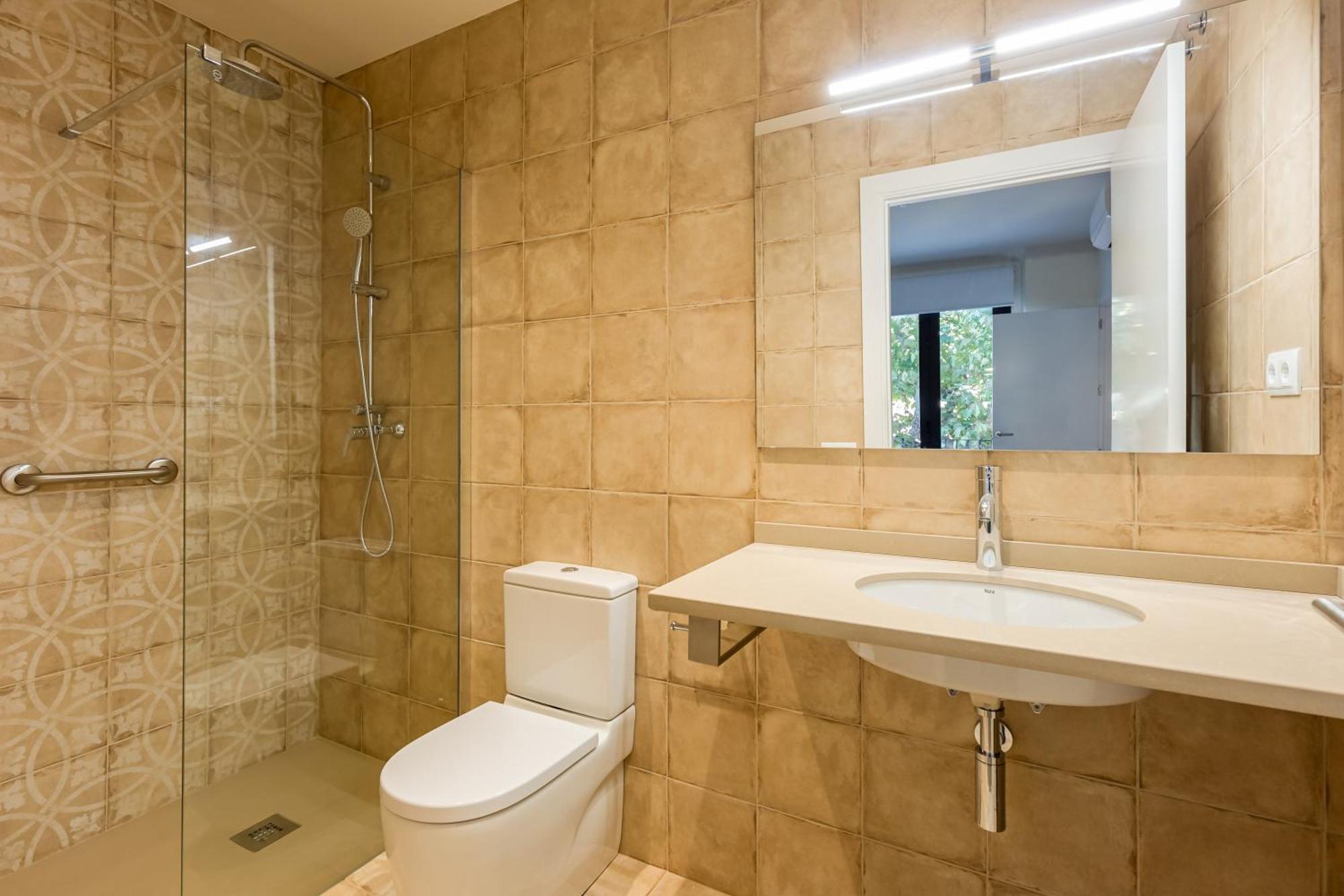 Can Cintet 1 Apartamento En La Plaza De Besalu Luaran gambar