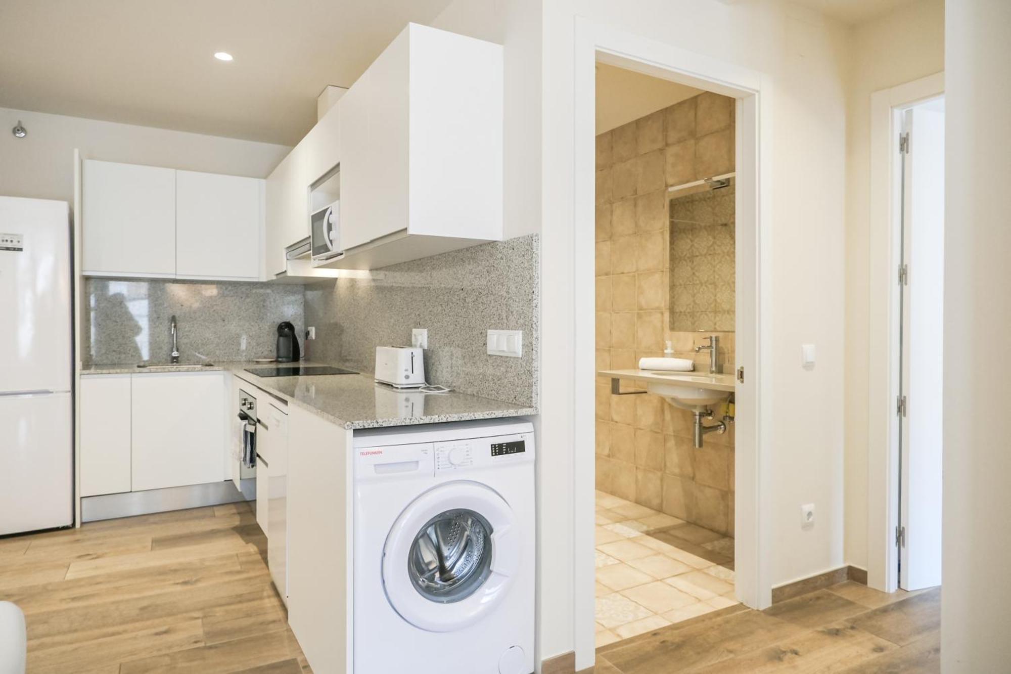Can Cintet 1 Apartamento En La Plaza De Besalu Luaran gambar